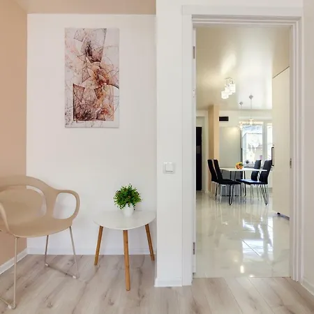 Appartement Avangard Shpytalna 20a *