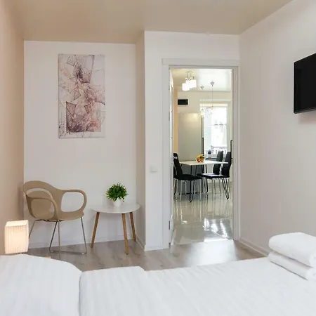 Avangard Shpytalna 20a *