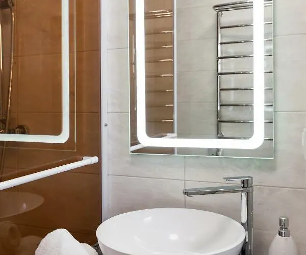 Avangard Shpytalna 20a לבוב