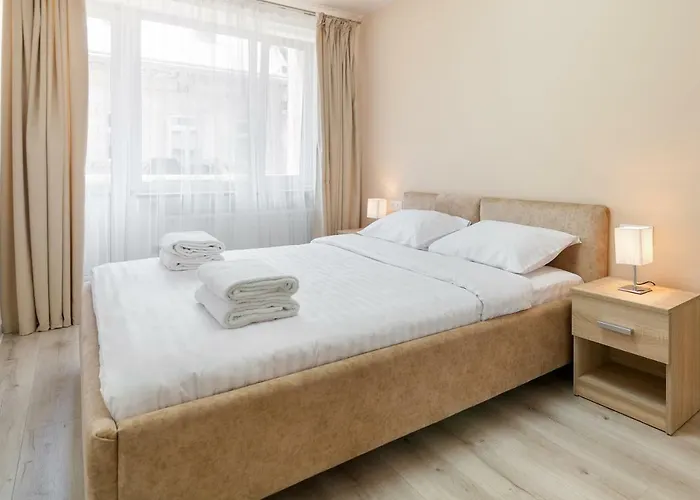 דירה Avangard Shpytalna 20a לבוב