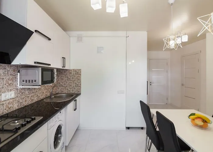 דירה Avangard Shpytalna 20a לבוב