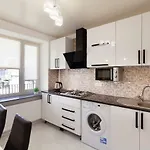 Apartment Avangard Shpytalna 20a