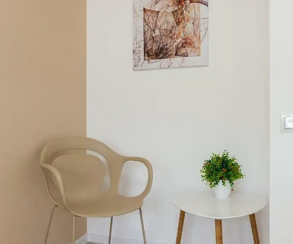 Avangard Shpytalna 20a Апартаменти *